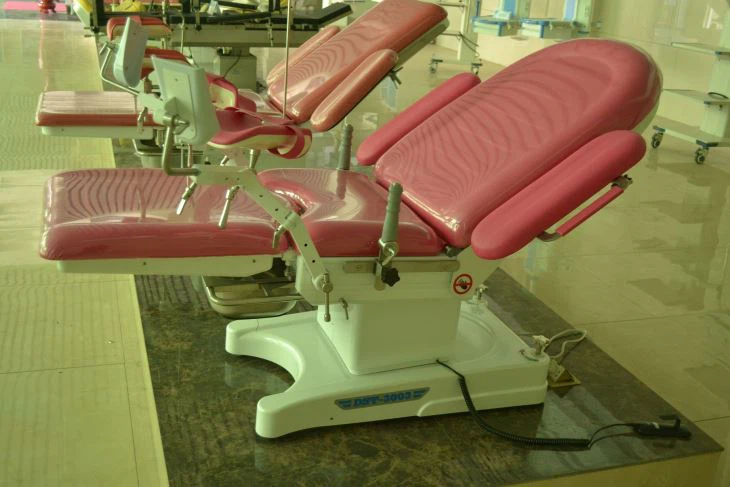 Gynecologist Obstetric Table